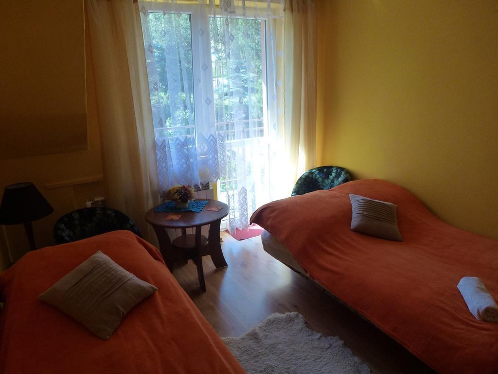 Pokoje Goscinne Vida Krynica Zdroj Room photo